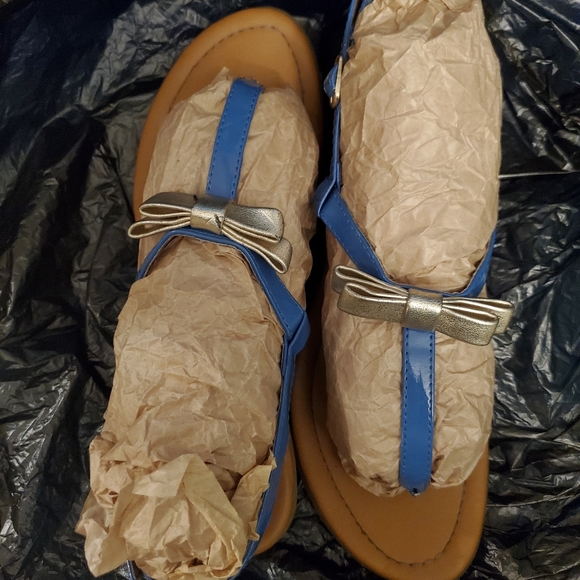 Women's Thong Sandals- Blue - Picture 12 of 15